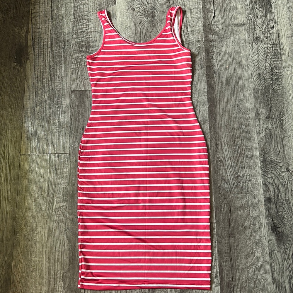 Size Small 2 dress and 1 two piece set